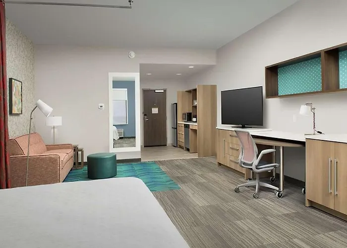 Cheap hotel: Home2 Suites By Hilton Miami Doral West Airport, Fl