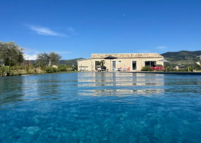  La Bella Vita
