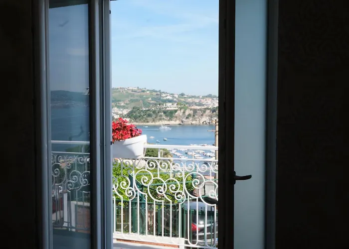 Pharus Miseni Suites And Rooms