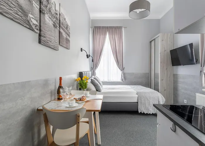 Primero Elegant Apartments Krakow Old Town