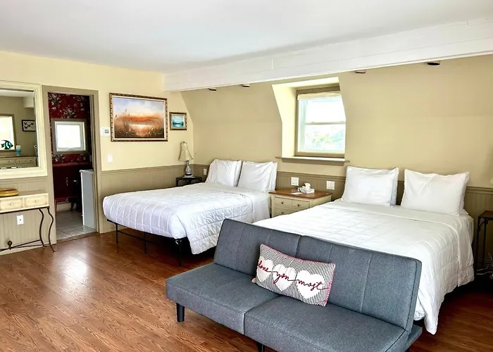 Hotel with view: The Montauk Soundview