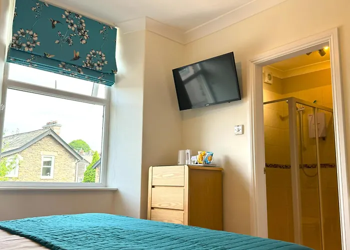 4 star hotel: Thornbank House Offering Breakfast And With The Use Of Free Local Health Club