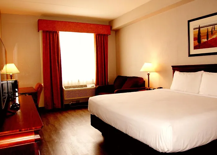 3 star hotels Staywell Inn & Suites