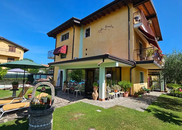 B&B only: B&B Sandra