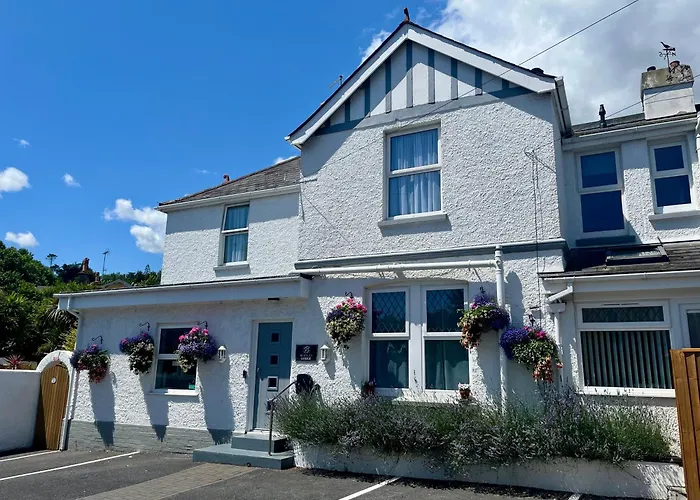 Guest house: Bentley Lodge