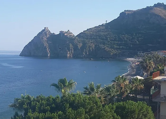 La Grotta
