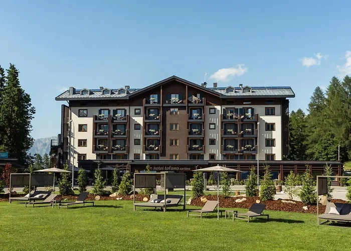 Hotel boutique: Hotel Tofana Cortina