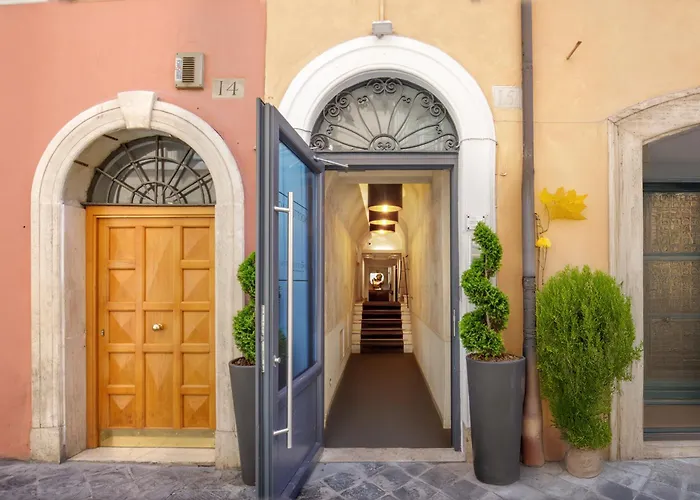  Condotti Boutique