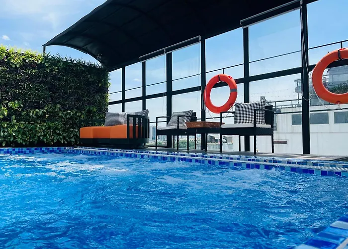 Hôtel pour familles: Shining Central Hotel & Spa