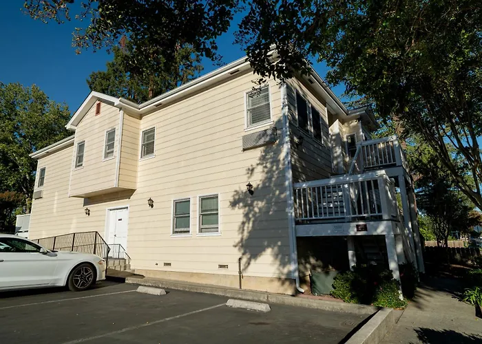 Elm House