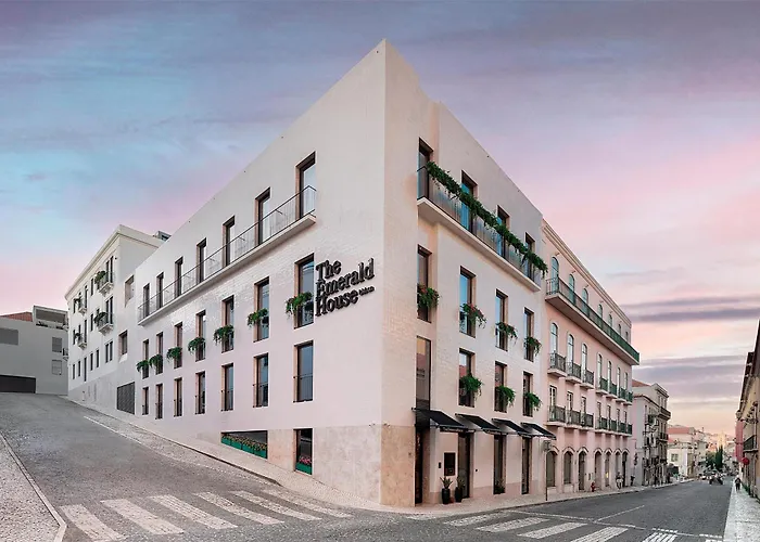 Hotel com casino: The Emerald House Lisbon - Curio Collection By Hilton