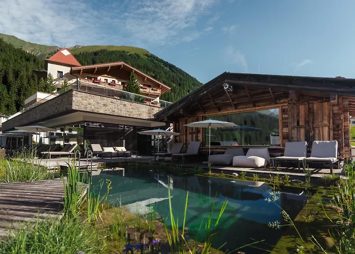  Alpinhotel Berghaus Spa