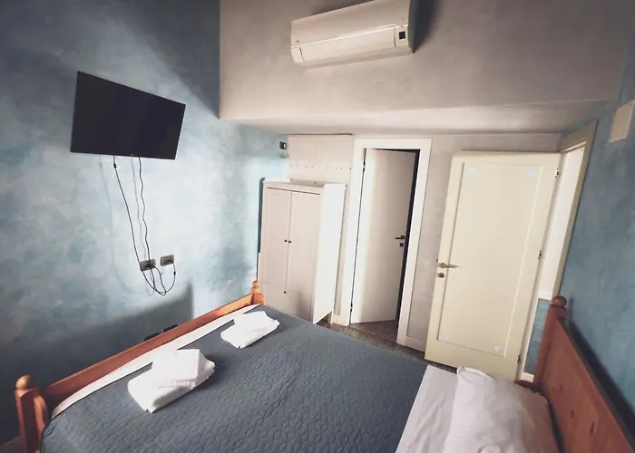 Venice Dose Suite