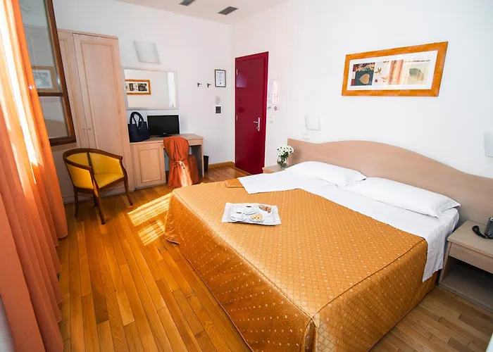 Golf hotel: Hotel La Colonna Siena