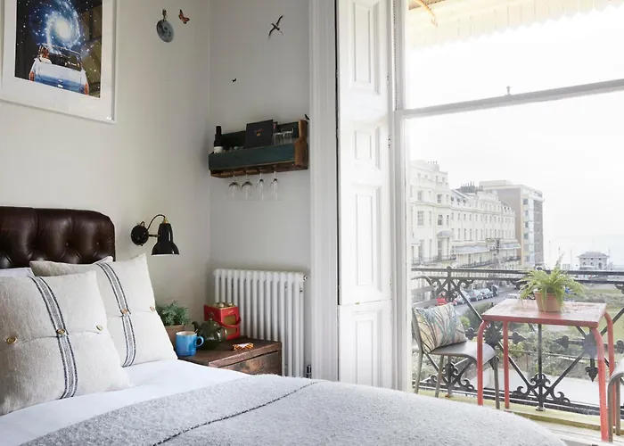 Ping Pong hotel: Artist Residence Brighton