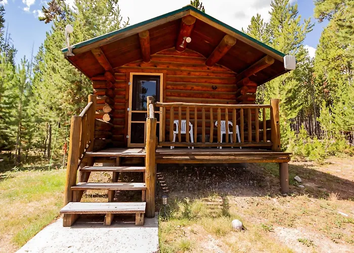 Crooked Creek Guest Ranch