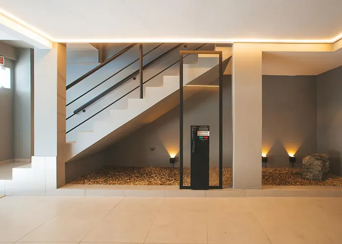 Hotel com jacuzzi: Kalahari Motel