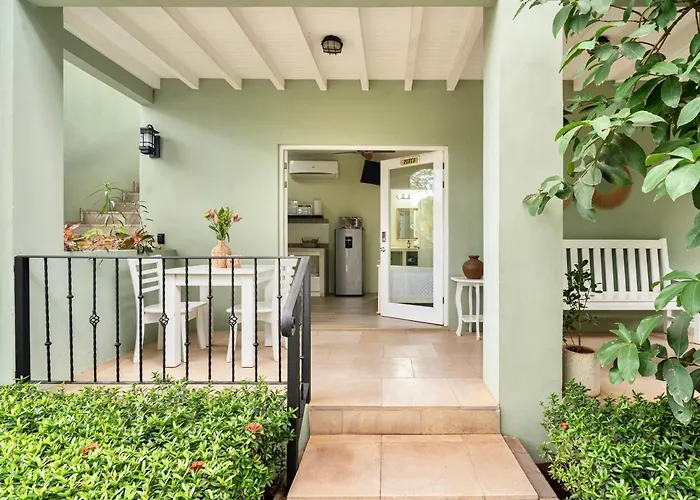 Central hotel: Hotel Casa Leona