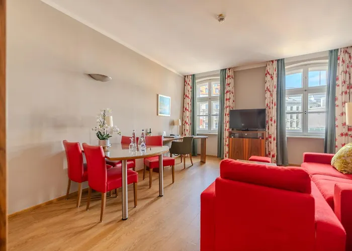  Maximilian Munich Apartments &