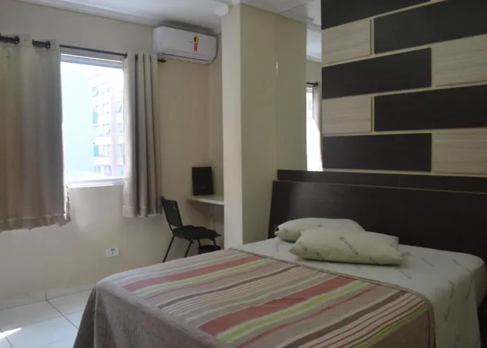 Hotel Calstar