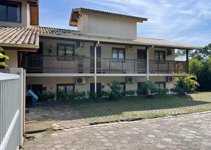 Hotel com pingue-pongue: Pousada Rosamar