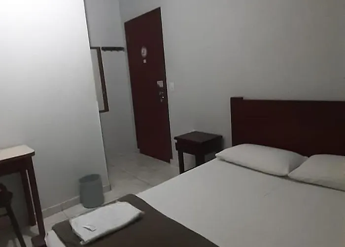  Apeninos Suites Basicas