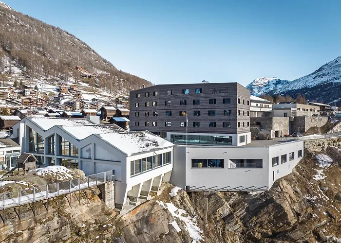 Saas-Fee Wellnesshostel4000
