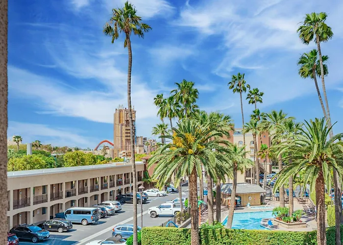 Family Hotel: Grand Legacy At The Park