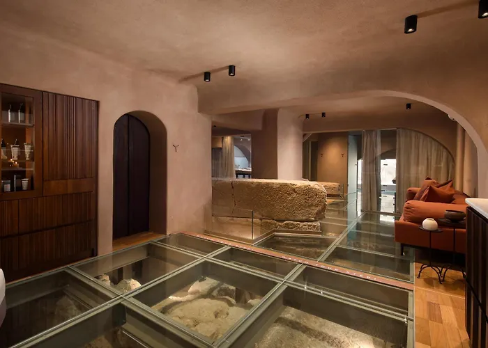 Hotel with view: Niche Hotel Athens