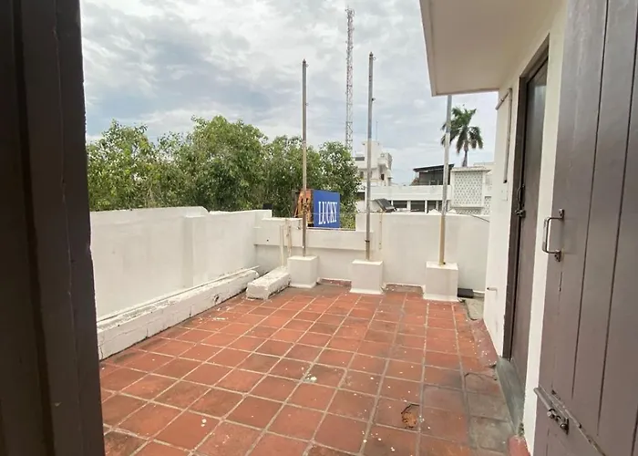 La Ruelle Guest House