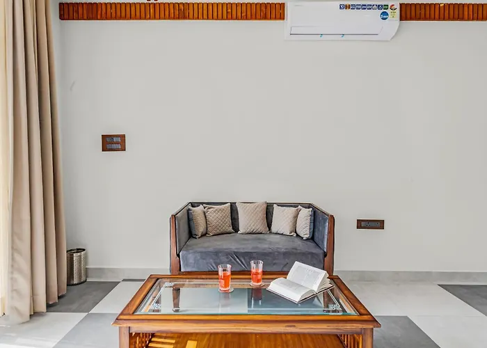 Saffronstays Sukh Saklana Haveli - Royal European-Style With Pool, Pahadi Food & Doon Valley Views Near Rishikesh