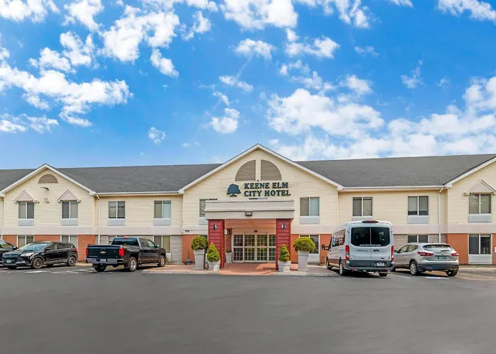 Luxury hotel only: Keene Elm City Hotel, An Ascend Collection Hotel