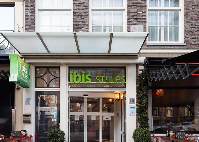 Hotel 3 estrelas: Ibis Styles Amsterdam Central Station