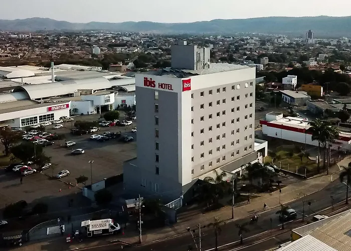 Hotel 3 estrelas: ibis Montes Claros Shopping