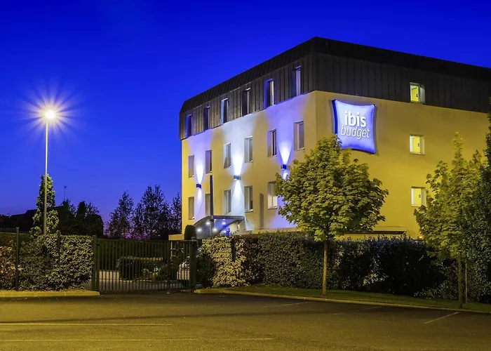 Central hotel: Ibis Budget Amboise