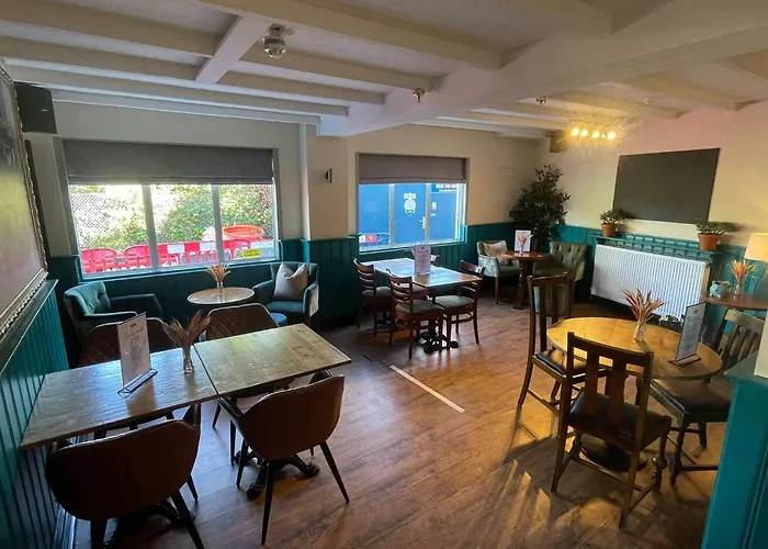 Golf hotel: The Sydney Arms