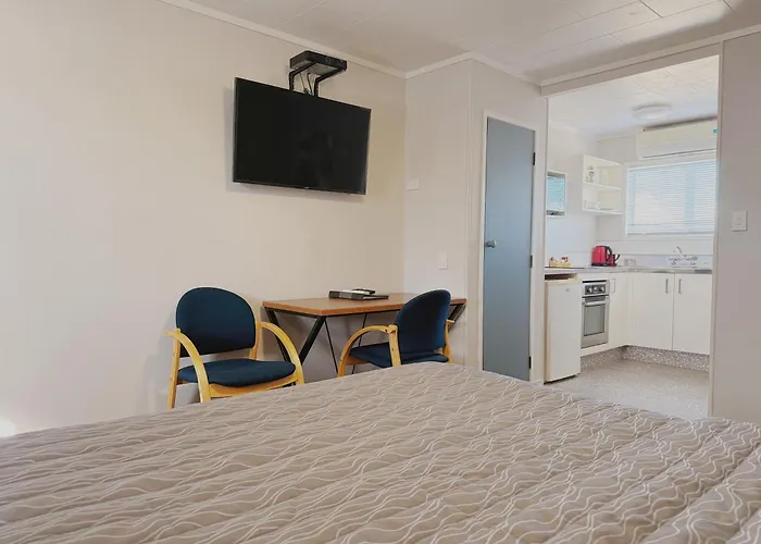 Family Hotel: Continental Motel