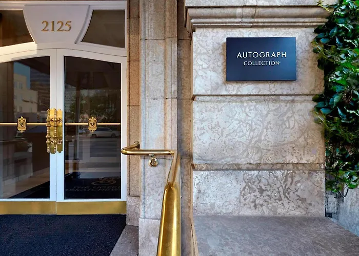 In Luxury hotels Saskatchewan, Autograph Collection
