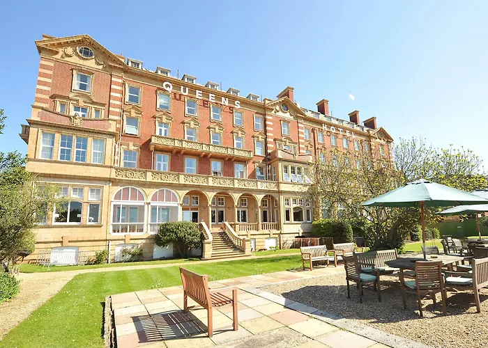 Luxury hotel only: The Queens Hotel