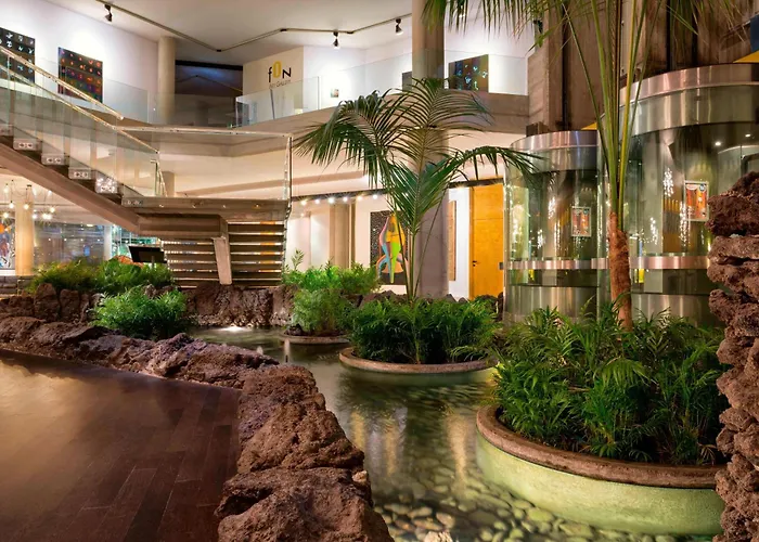 Hotel near College: Four Points By Sheraton Catania Hotel