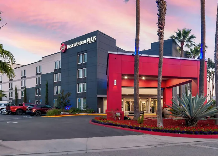 Hotel de 3 estrelas: Best Western Plus Commerce Hotel