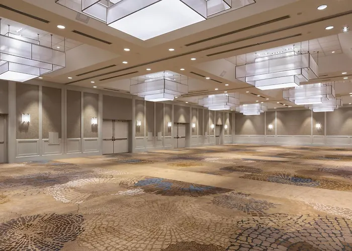 Hotels with tennis Westin Southfield Detroit