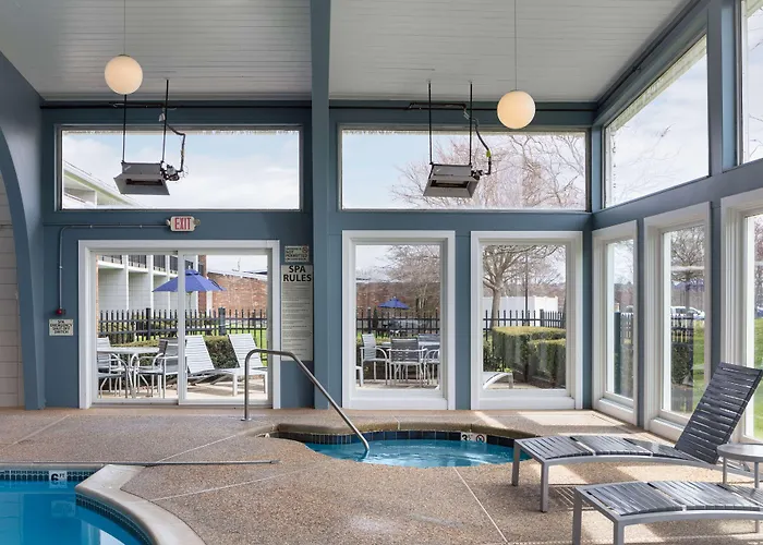 Howard Johnson By Wyndham Middletown Newport Area