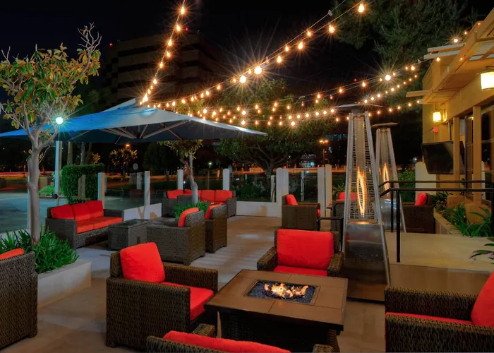 Romantic hotel: Long Beach Marriott