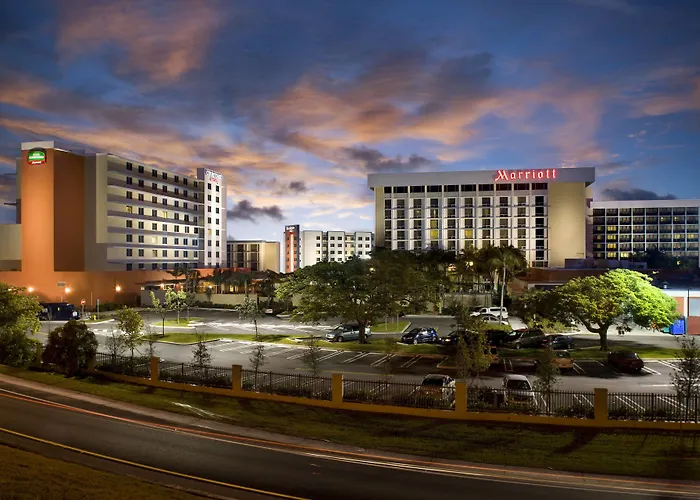 Courtyard By Marriott Miami Airport