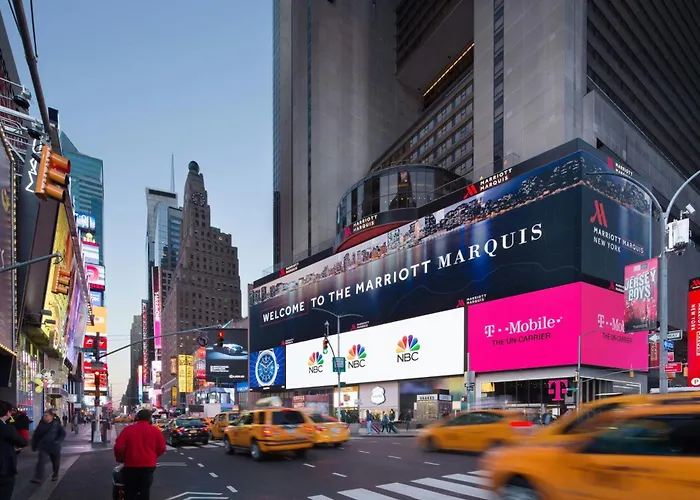 Family Hotel: New York Marriott Marquis