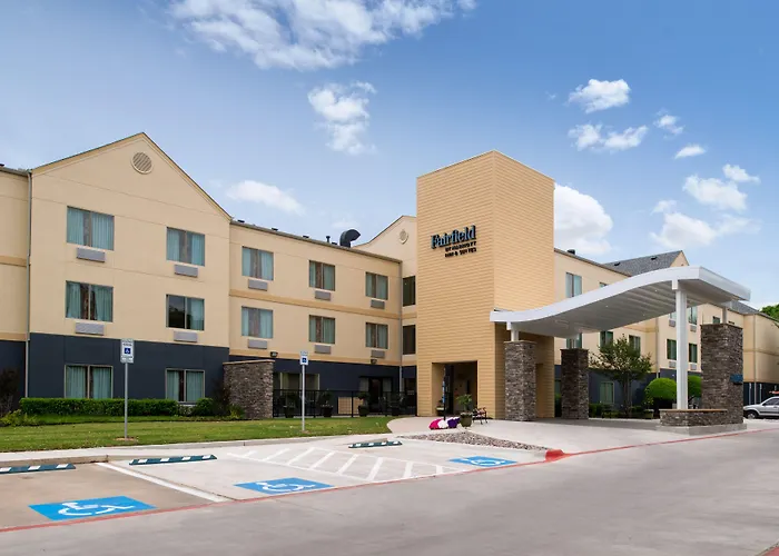 Fairfield Inn Arlington Near Six Flags