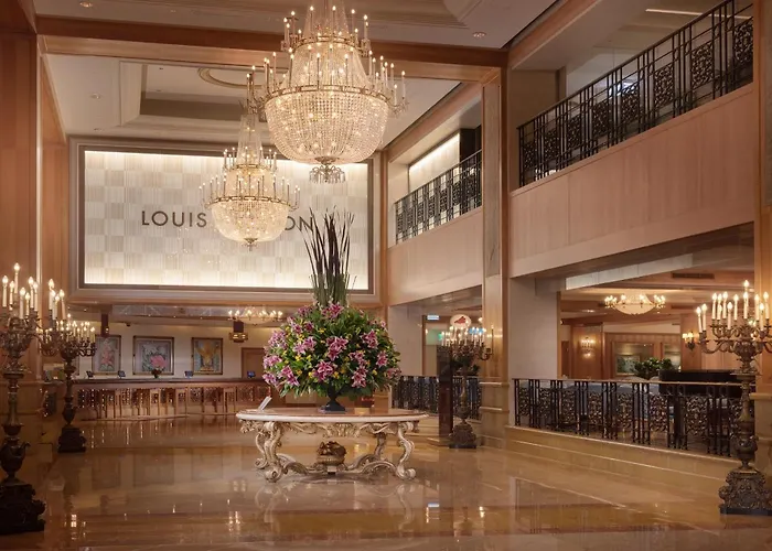 5 star hotel: Grand Hi Lai Hotel