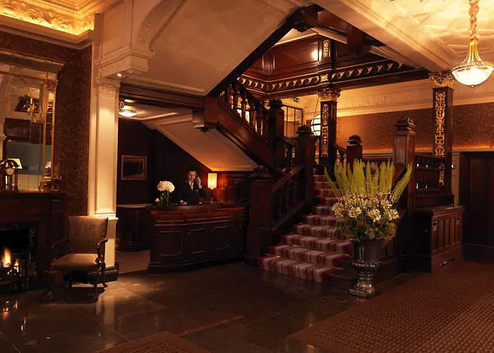 Hotel con golf: The Connaught, Maybourne