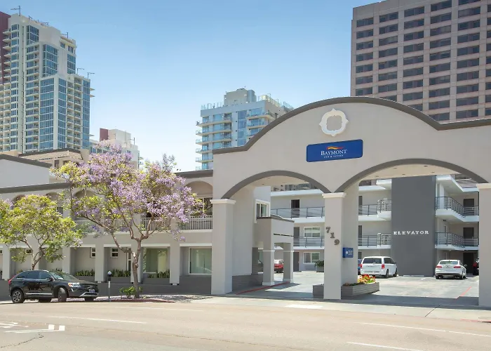 Motel: Baymont By Wyndham San Diego Downtown